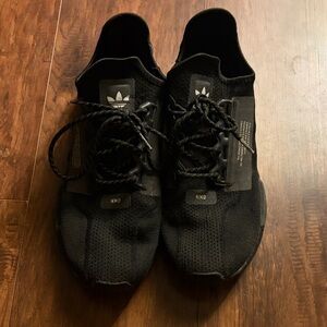 2019 Adidas NMD_R1 V2 'Triple Black' size 11